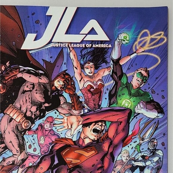 Justice League of America 2 DC Comics 2015 FN/VF Bryan Hitch Cover A JLA - Picture 14 of 16